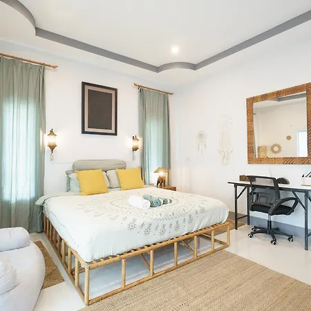 Sunset Beach Apartments 12 O3 Villas